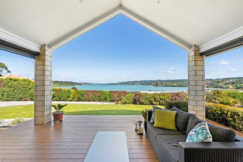3 Serenity Place, Whangarei - Carousel 1