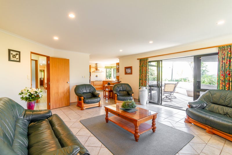 7 Breckenridge Lane, Puketapu - Carousel 2