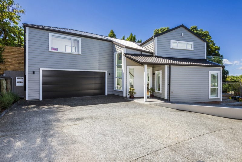 4/92 Churchill Road, Murrays Bay, Auckland - Carousel 32