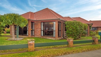 1 Salisbury Road, Awapuni, Gisborne - Carousel 1