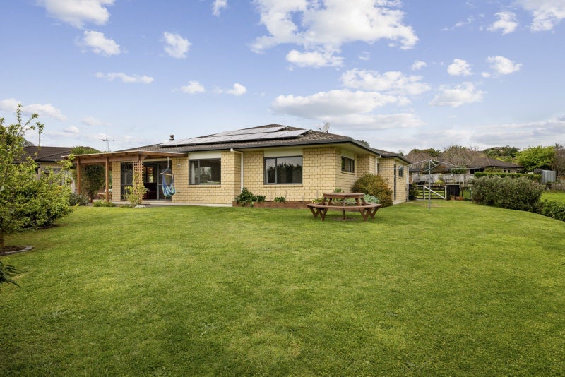 52 Rosella Drive, Welcome Bay, Tauranga - Carousel 2