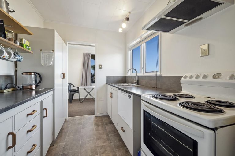 25 Matuku Street, Selwyn Heights, Rotorua - Carousel 1