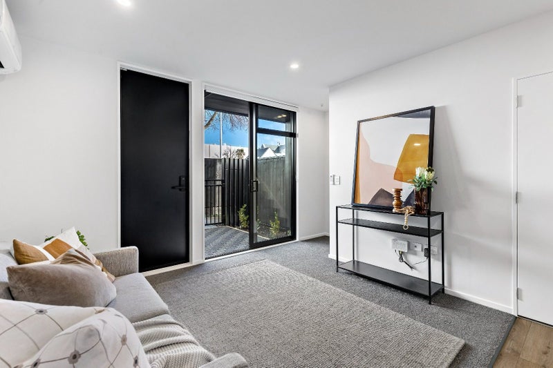 13/26 Cashel Street, Christchurch Central, Christchurch - Carousel 1
