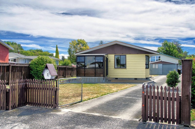 1 Lowes Place, Solway, Masterton - Carousel 1
