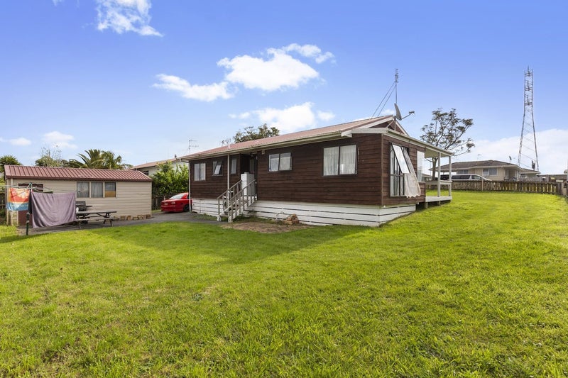 96 Shifnal Drive, Randwick Park, Auckland - Carousel 2
