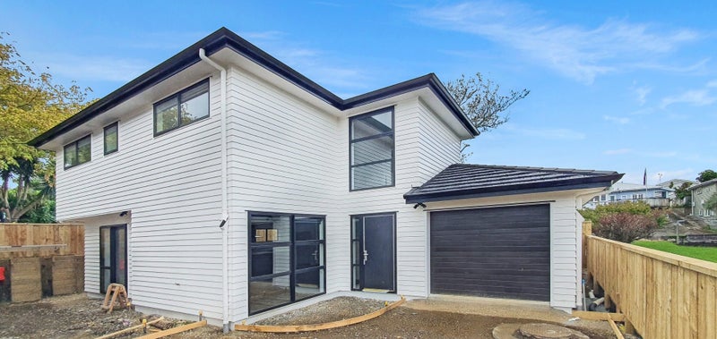 10C Meola Road, Westmere, Auckland - Carousel 1
