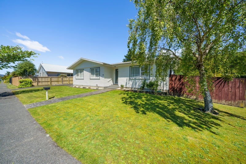 351 Wellington Road, Wainuiomata, Lower Hutt - Carousel 1