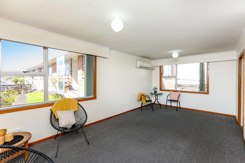 2/256 Courtenay Street, Strandon, New Plymouth - Carousel 2