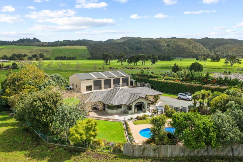 87 Takahiwai Road, Whangarei - Carousel 1