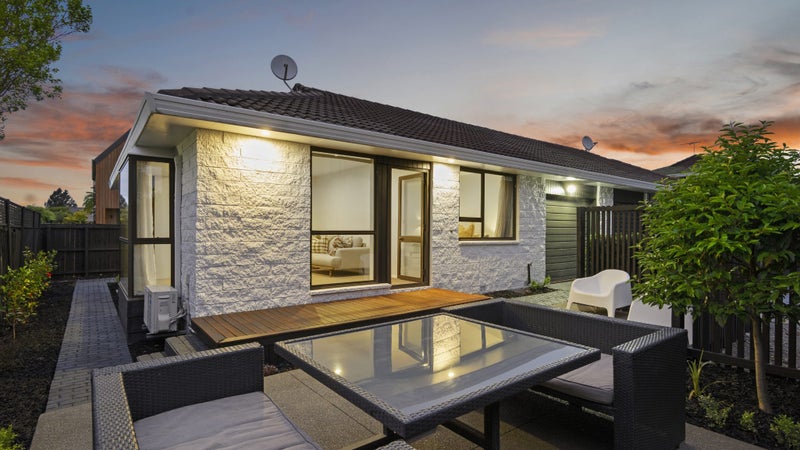 2/60A Somme Street, St Albans, Christchurch - Carousel 1