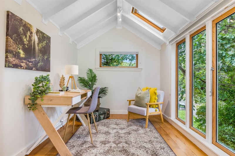 60 Taylor Terrace, Tawa, Wellington - Carousel 2