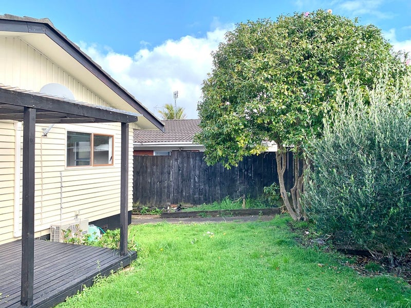 3/135 Campbell Road, One Tree Hill, Auckland - Carousel 1