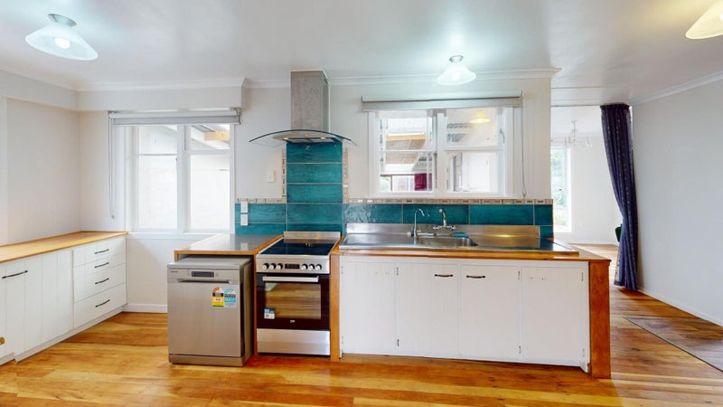 91 Manuka Street, Castlecliff, Whanganui - Carousel 2