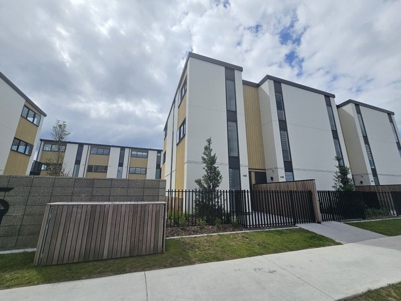 5E Maranui Street, Mount Maunganui, Mount Maunganui - Carousel 16