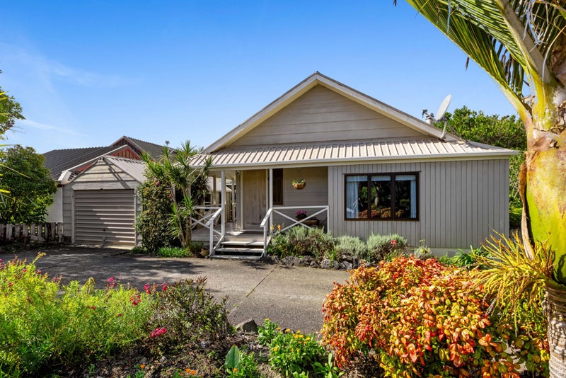 20 Miraka Place, Birkenhead, Auckland - Carousel 1