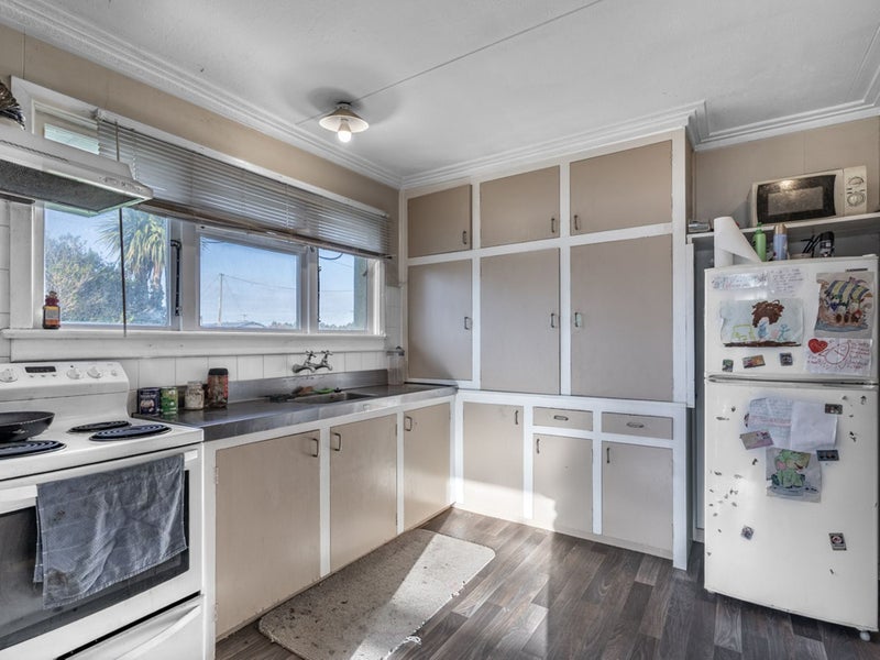 39 Wicklow Street, Clifton, Invercargill - Carousel 2