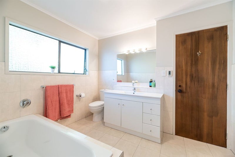 1/30 QUEBEC RD, Milford, North Shore City - Carousel 9