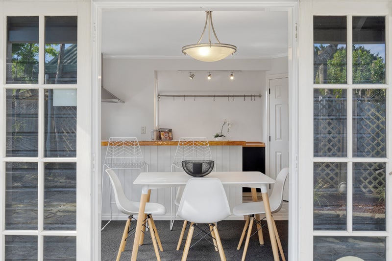 2/54 McDowell Crescent, Hillcrest, Auckland - Carousel 1