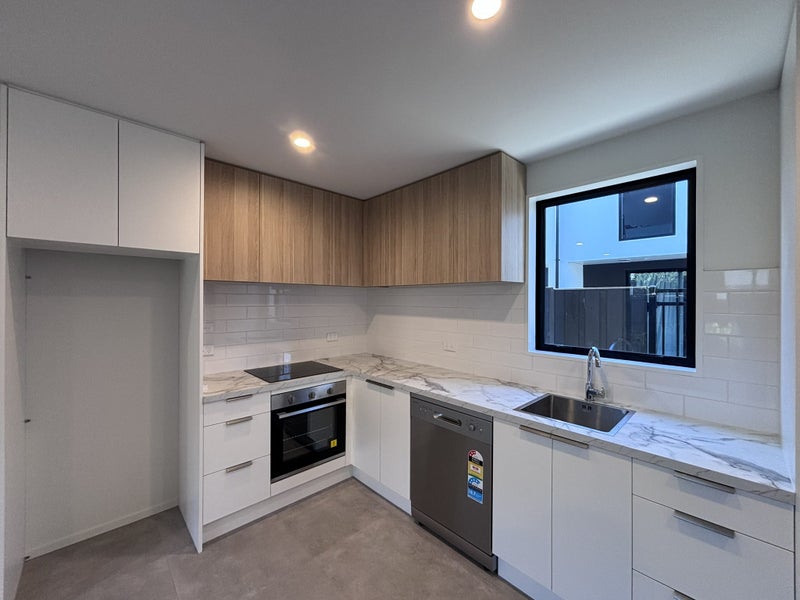 7/504 Armagh Street, Linwood, Christchurch - Carousel 1