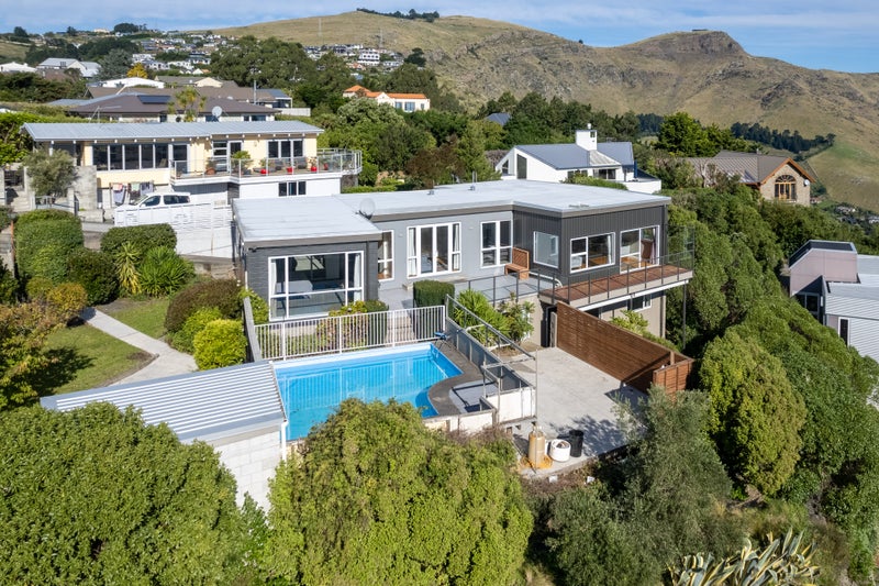 194 Major Hornbrook Road, Mount Pleasant, Christchurch - Carousel 1