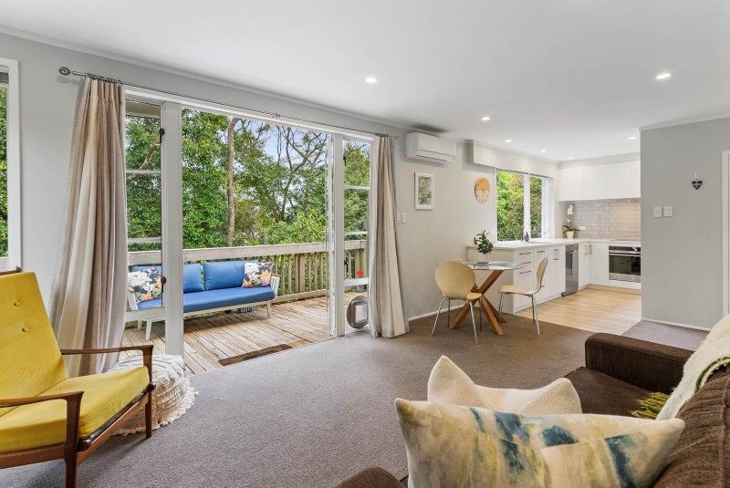 1/14 Glenbush Place, Birkenhead, Auckland - Carousel 1
