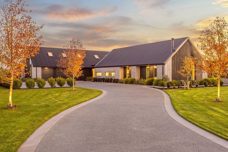 11 Classiebawn Lane, Christchurch - Carousel 1