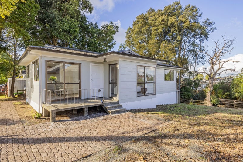 9 Luanda Drive, Ranui, Auckland - Carousel 1