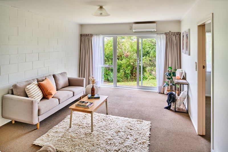 38A Hindmarsh Street, Johnsonville, Wellington - Carousel 1