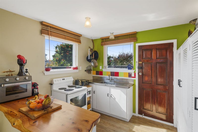 1/16 Caspian Street, Southshore, Christchurch - Carousel 2