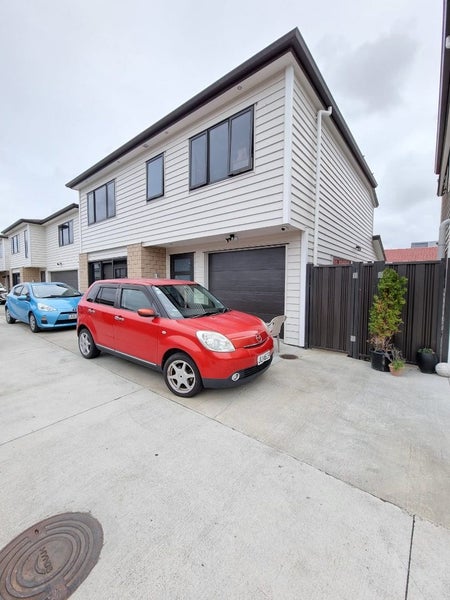 20C Omagh Avenue, Papatoetoe, Auckland - Carousel 12