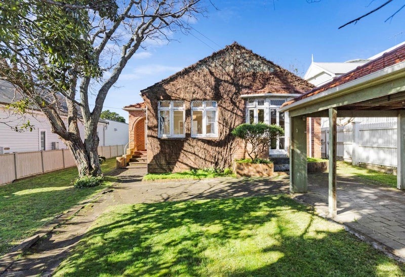 7 Masons Avenue, Herne Bay, Auckland - Carousel 2