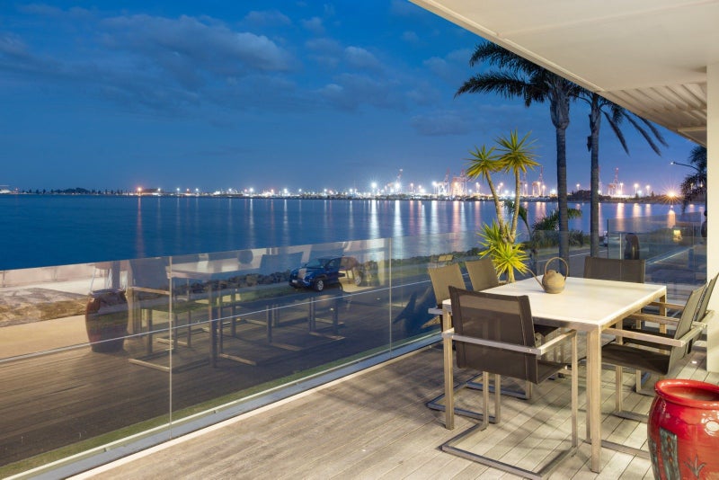 3/104 Harbour Drive, Otumoetai, Tauranga - Carousel 2