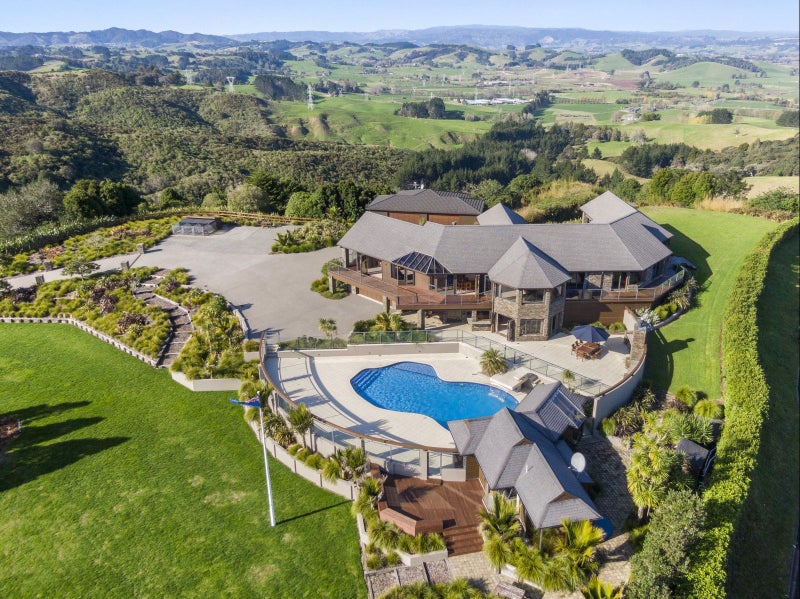 481 REDOUBT RD, Alfriston, Auckland - Carousel 2