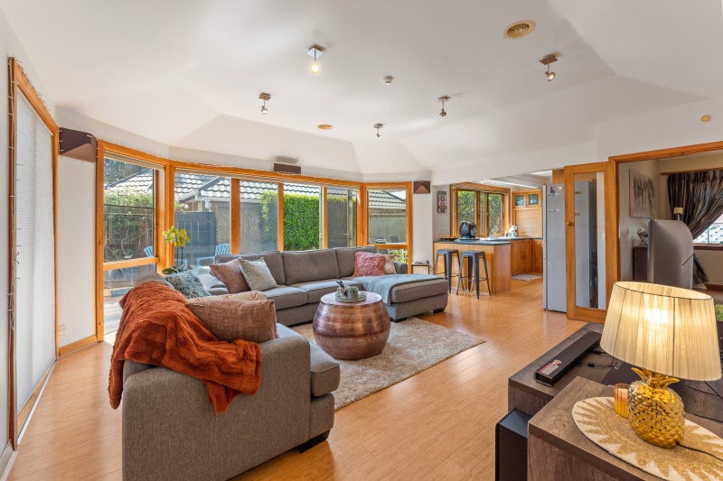 1/33 Puriri Street, Woburn, Lower Hutt - Carousel 1