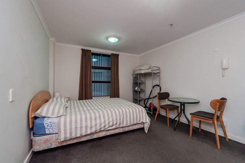 203/5 Aitken Street, Thorndon, Wellington - Carousel 1