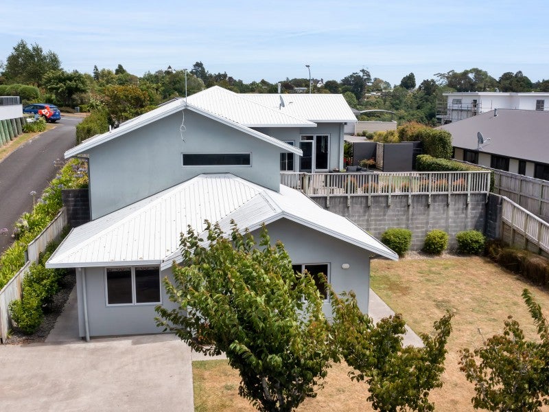 188 Heta Road, Highlands Park, New Plymouth - Carousel 2