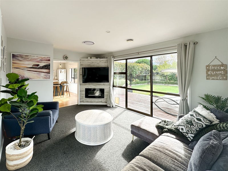 142 Pacific Road, North New Brighton, Christchurch - Carousel 1