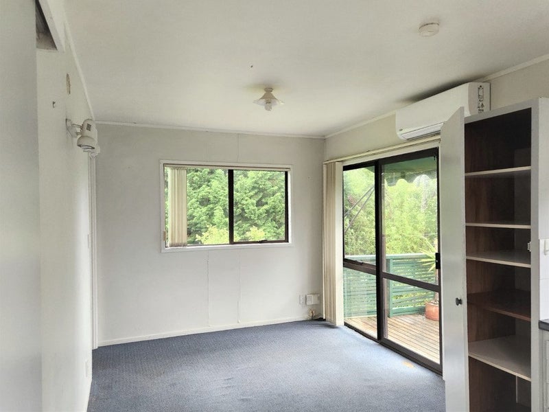482 Don Buck Road, Massey, Auckland - Carousel 1