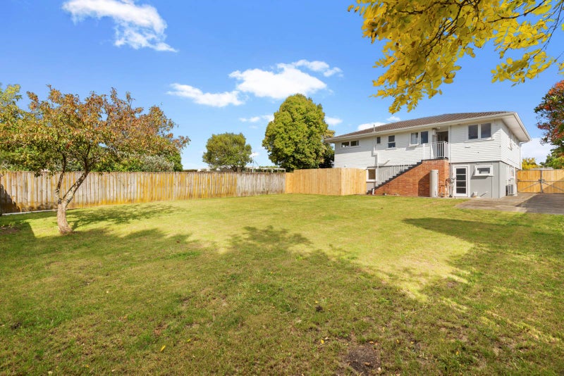 76 Reeves Road, Pakuranga Heights, Auckland - Carousel 2
