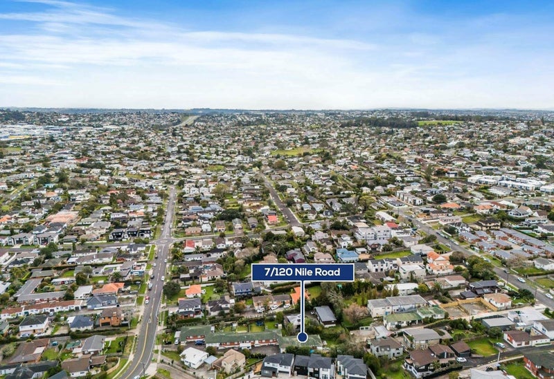 7/120 Nile Road, Milford, Auckland - Carousel 17