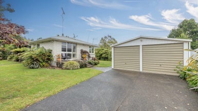 28 Ringakapo Street, Turangi - Carousel 1