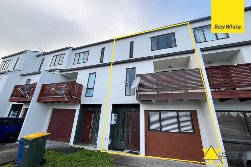 13/12 Ambrico Place, New Lynn, Auckland - Carousel 2