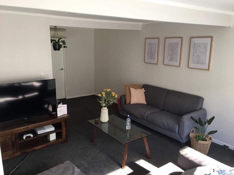 60A Viewmont Drive, Harbour View, Lower Hutt - Carousel 1