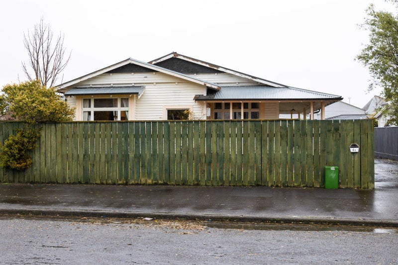 4A OUTRAM STREET, AHURIRI, NAPIER - Carousel 21