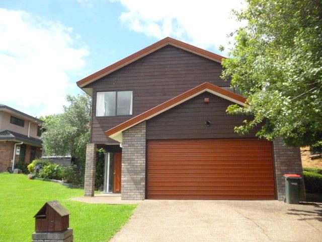 5 Spears Place, Botany Downs, Auckland - Carousel 1