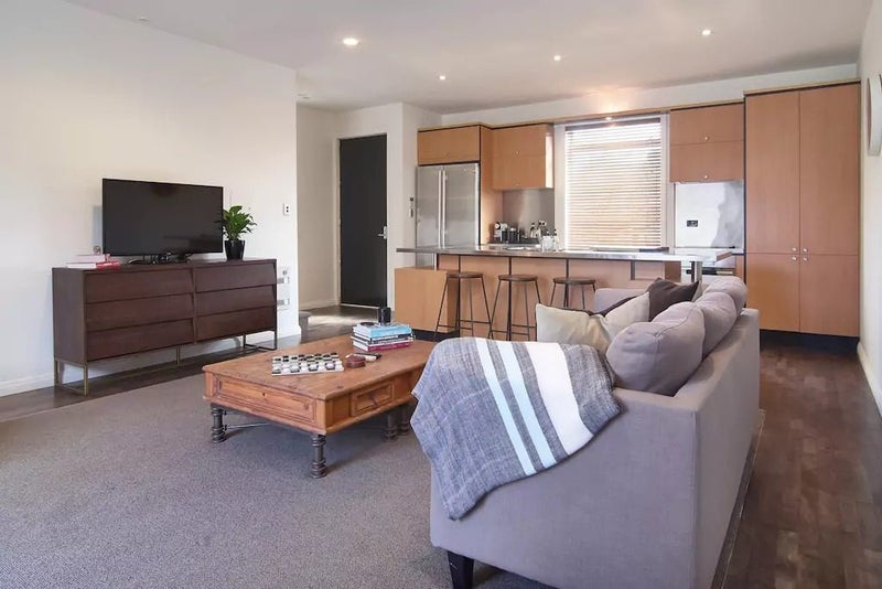 8 Cheltenham Street, Merivale, Christchurch - Carousel 2