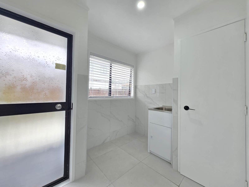 11 Melia Grove, Goodwood Heights, Auckland - Carousel 17