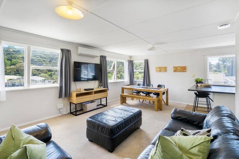 1/71 Eskdale Road, Birkdale, Auckland - Carousel 2