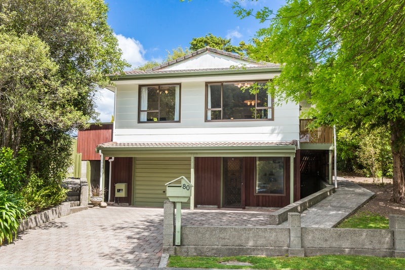 80 Gemstone Drive, Birchville, Upper Hutt - Carousel 1
