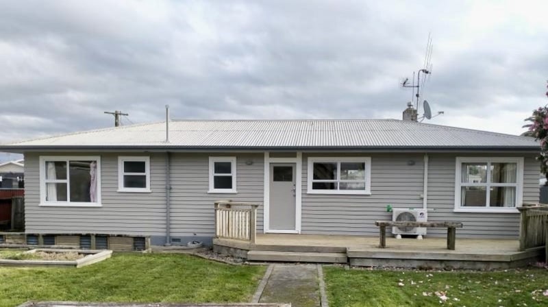 5 Hurley Place, Awapuni, Palmerston North - Carousel 8
